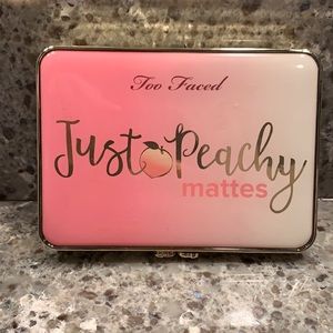 Two Faces Just Peachy eyeshadow palette